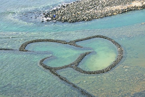 Chimei's Double-Heart Stone Fishing Weir