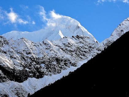 Mt Genyen