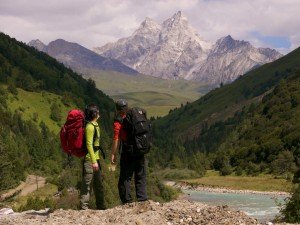 me-salz-looking-at-mountains